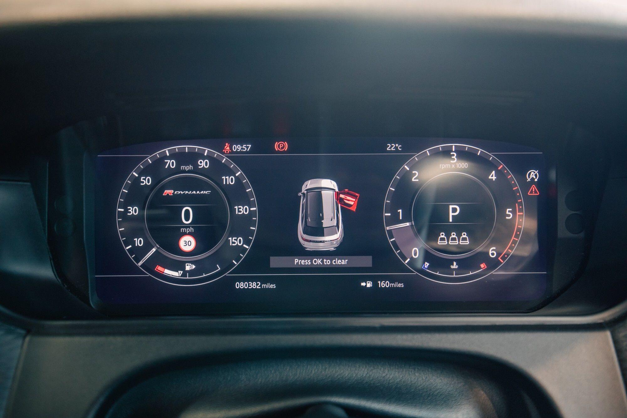 Land Rover Range Rover Velar view 17