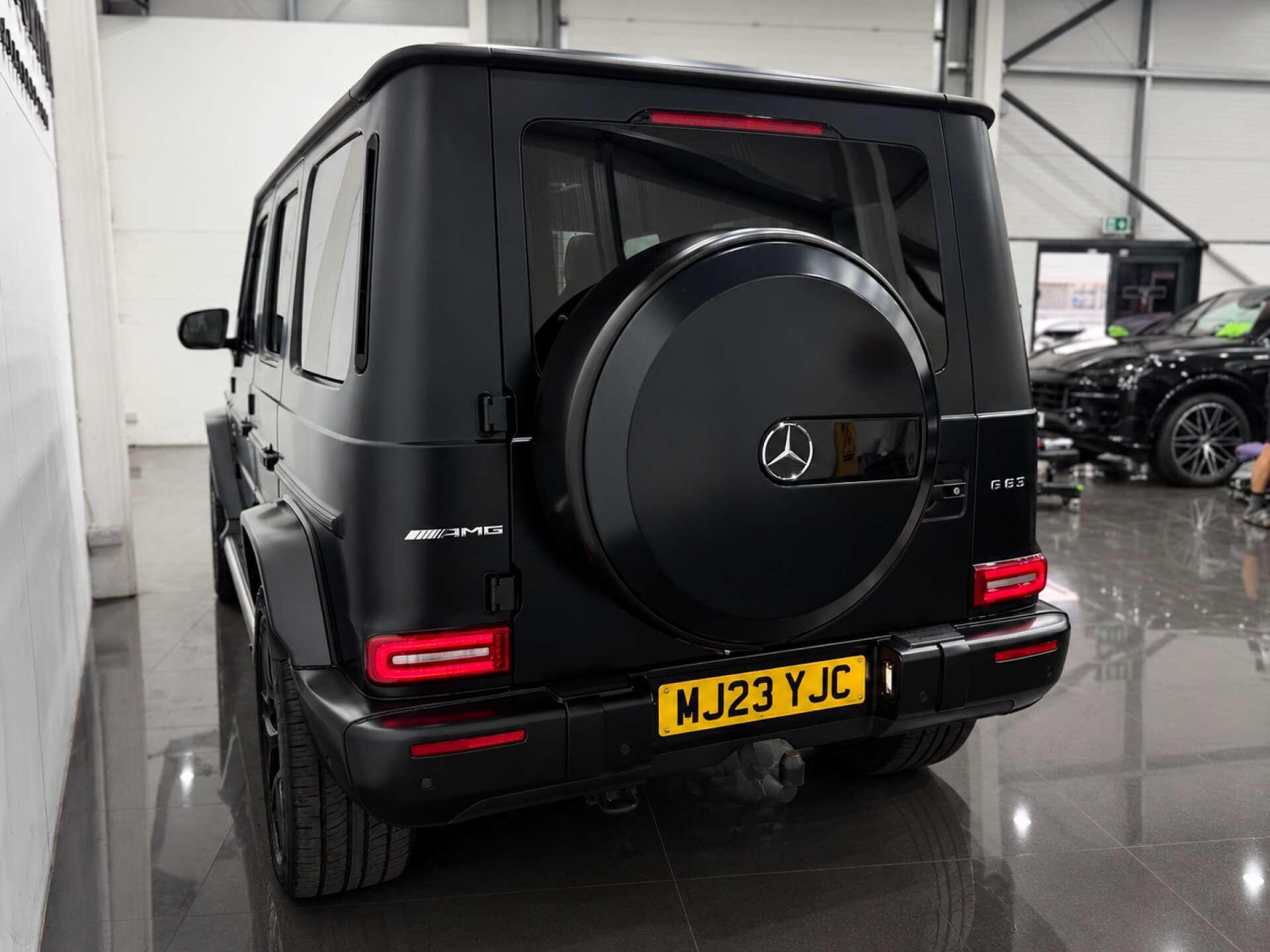 Mercedes-Benz G-Class view 8