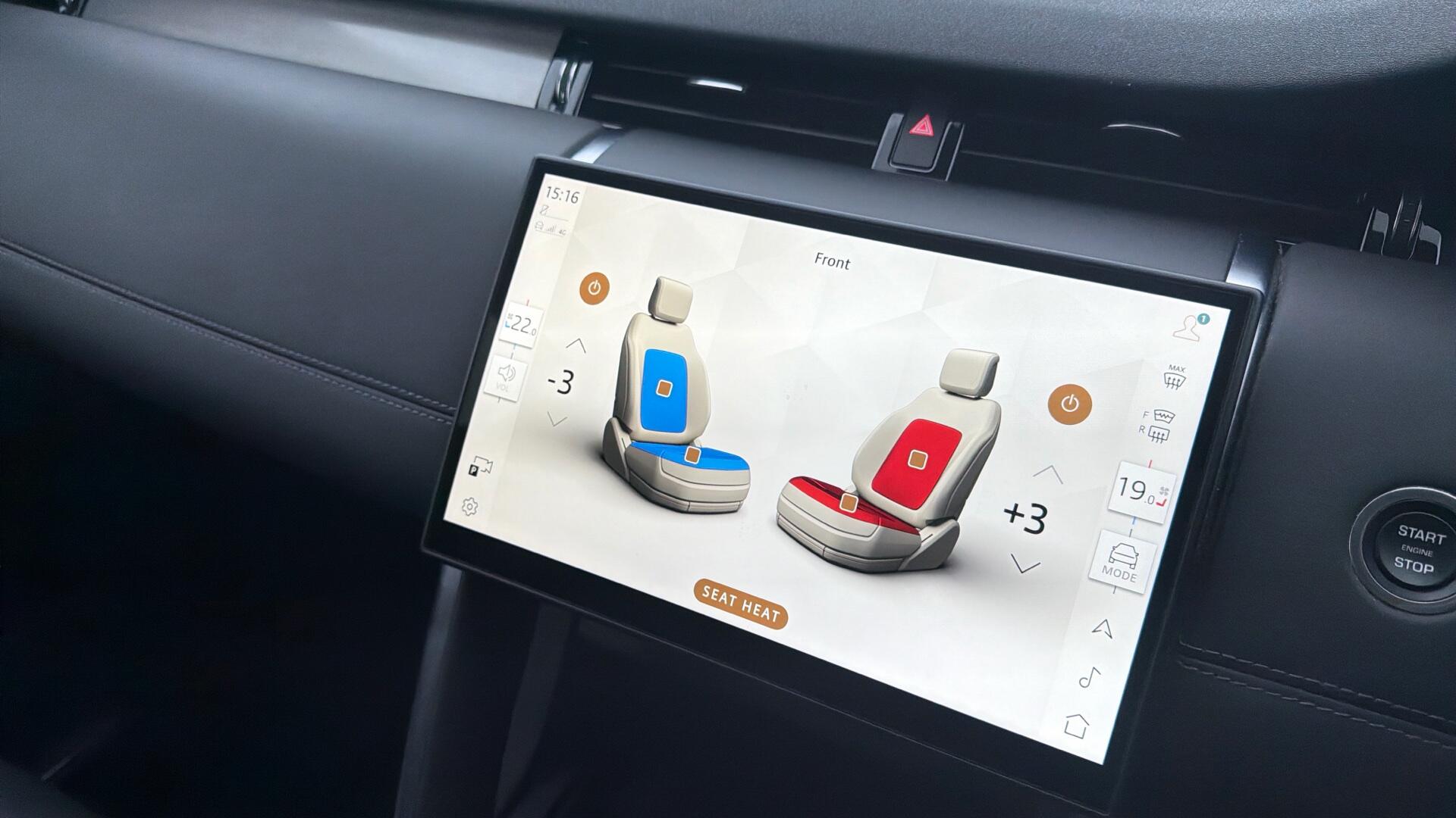 Land Rover Discovery Sport view 37
