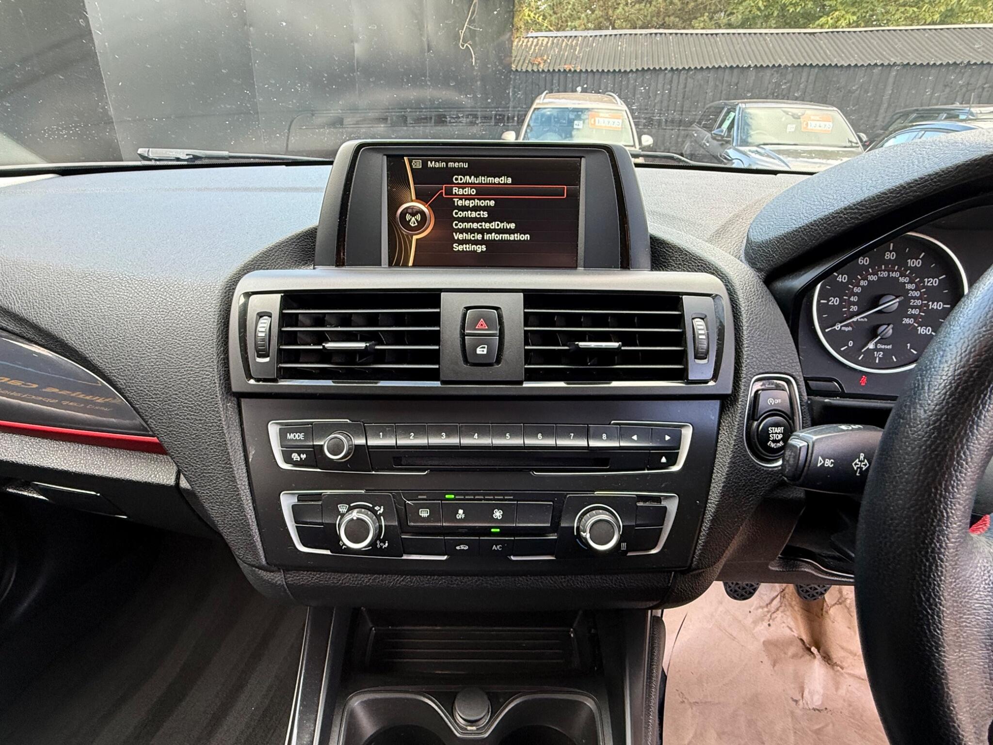 BMW 1 Series view 33