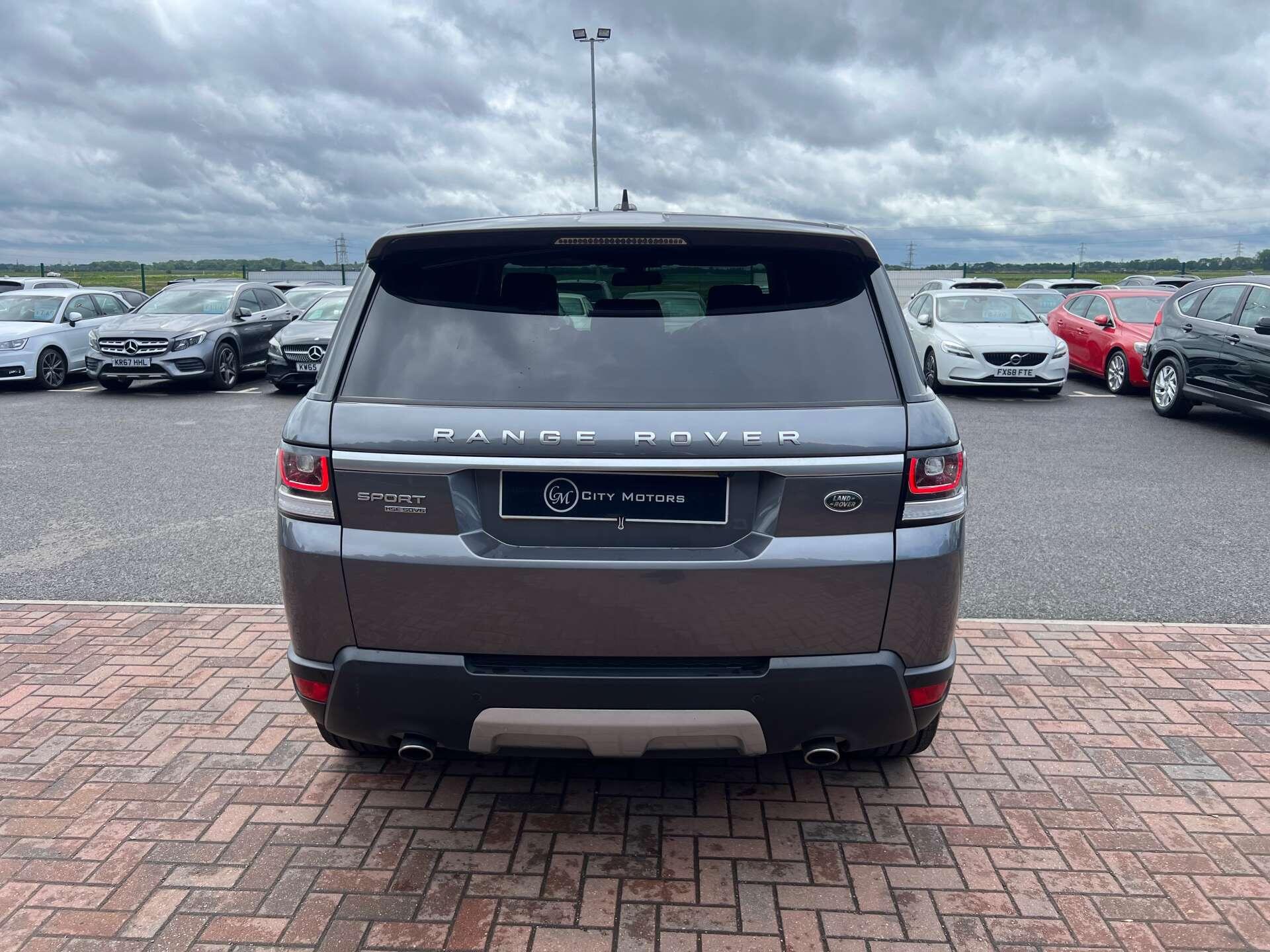 Land Rover Range Rover Sport view 10