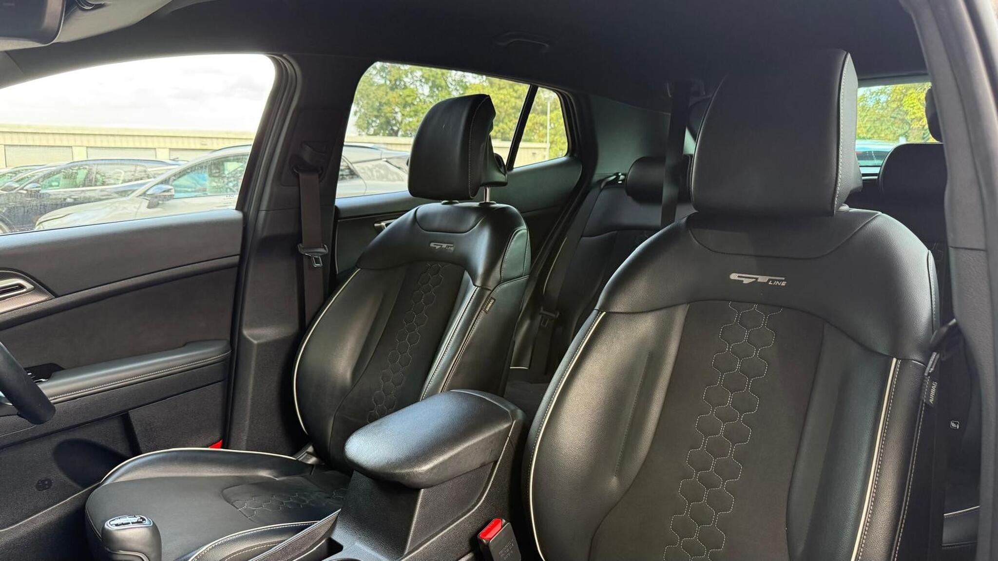 Kia Sportage view 25