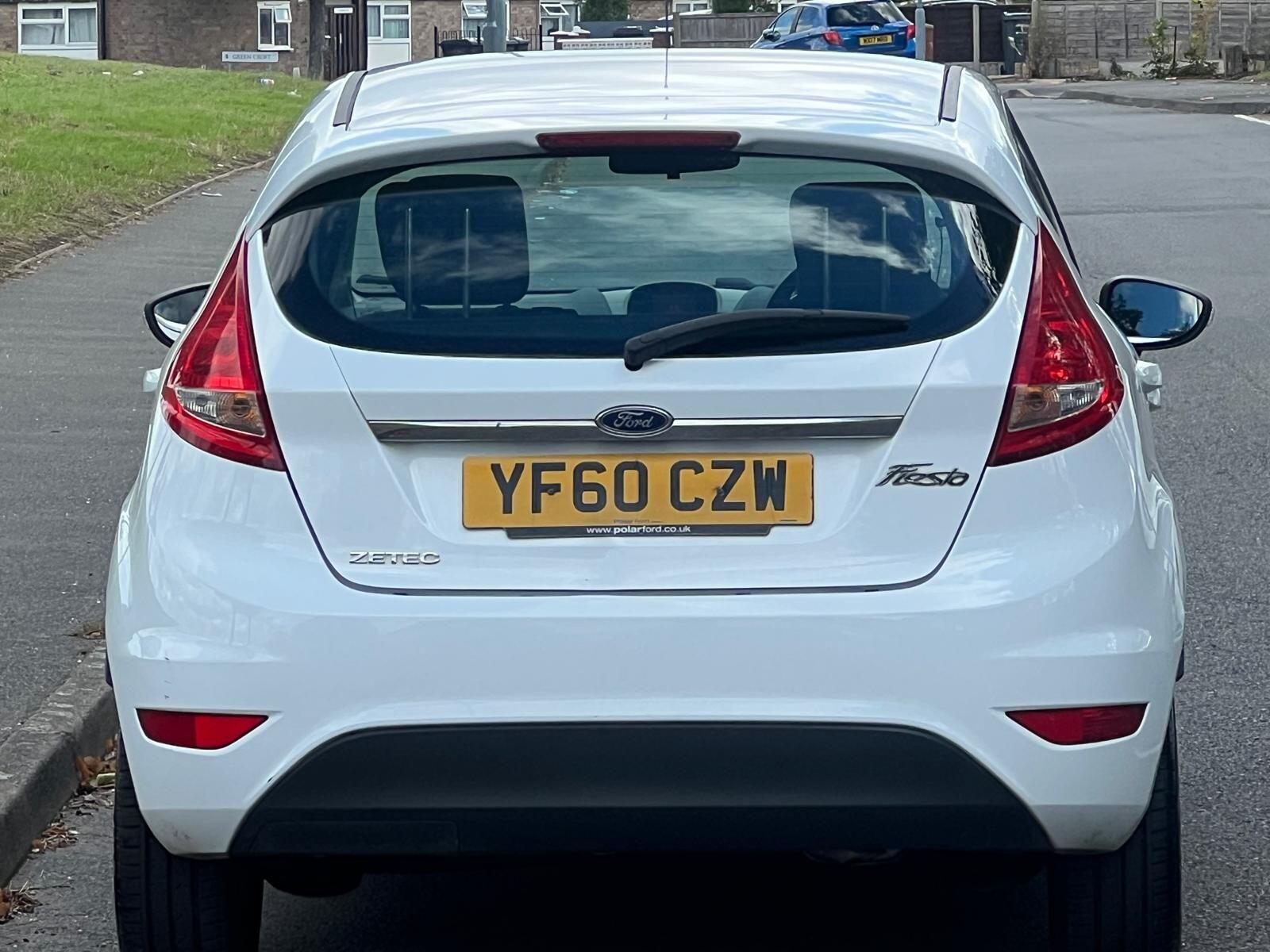 Ford Fiesta view 11