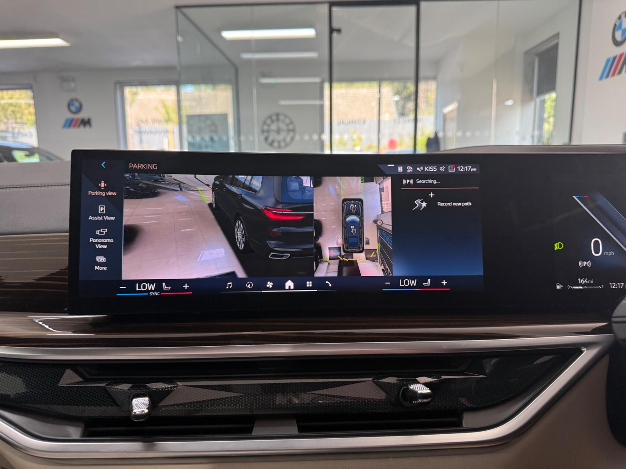 BMW X7 view 22
