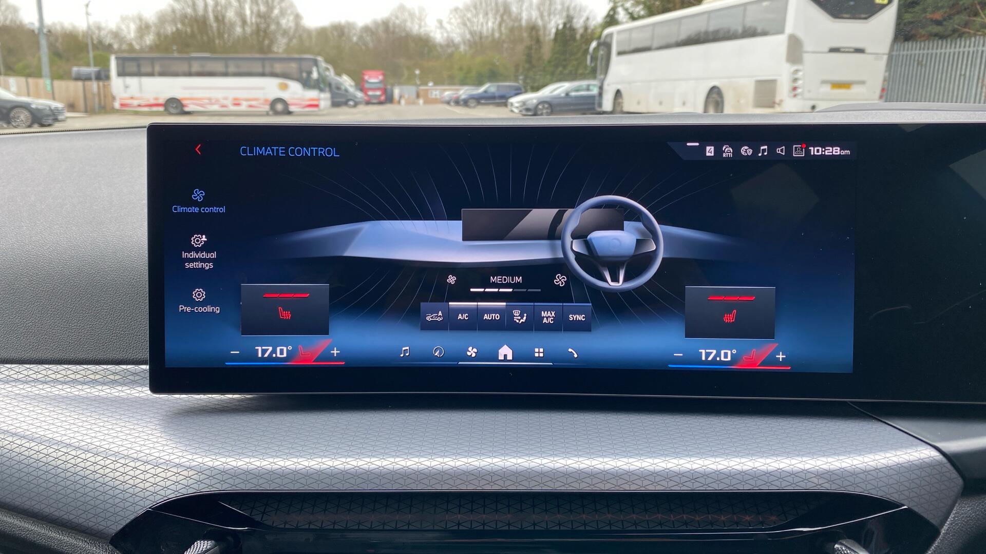 BMW 3 Series view 27