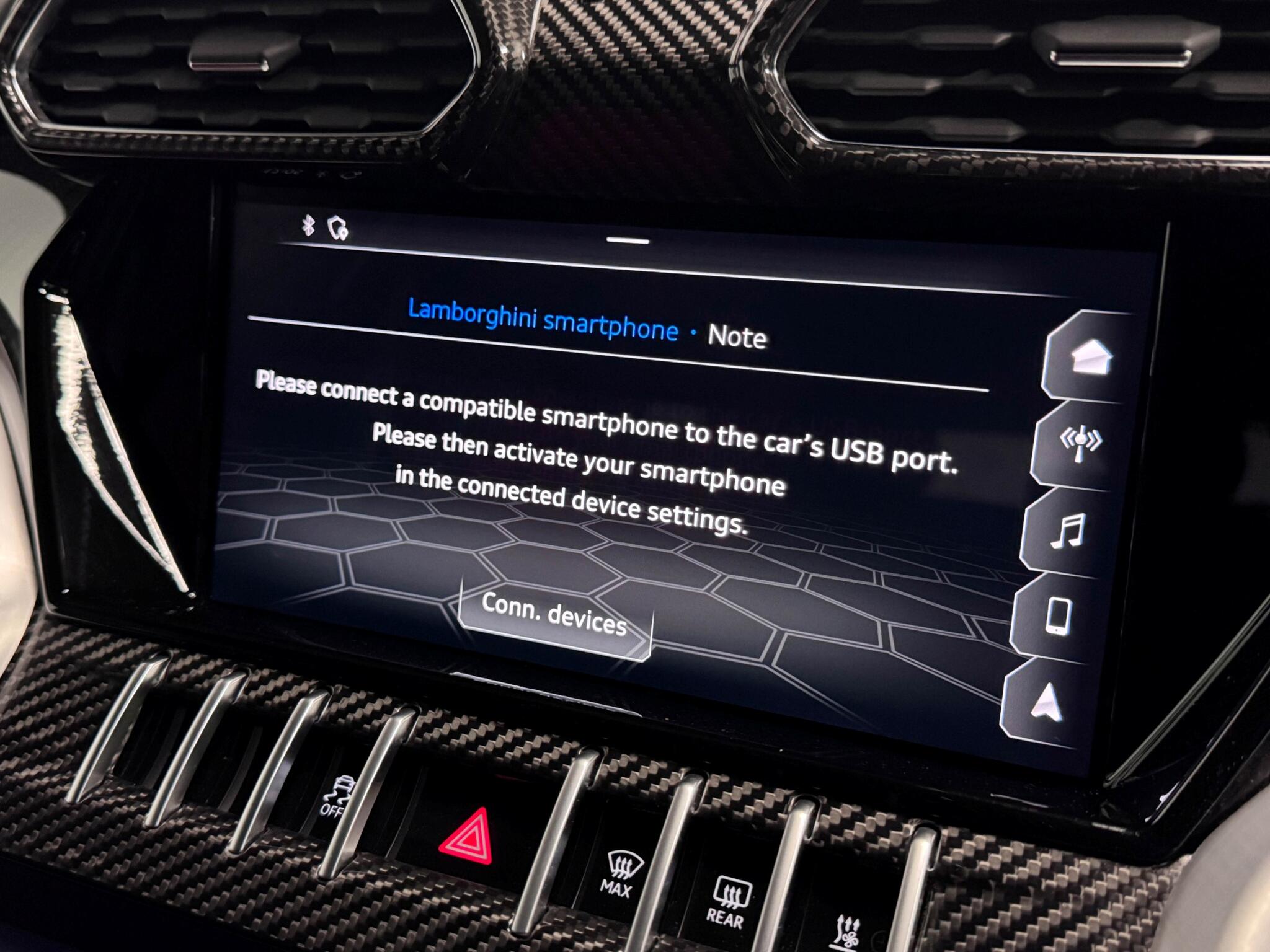 Lamborghini Urus view 16