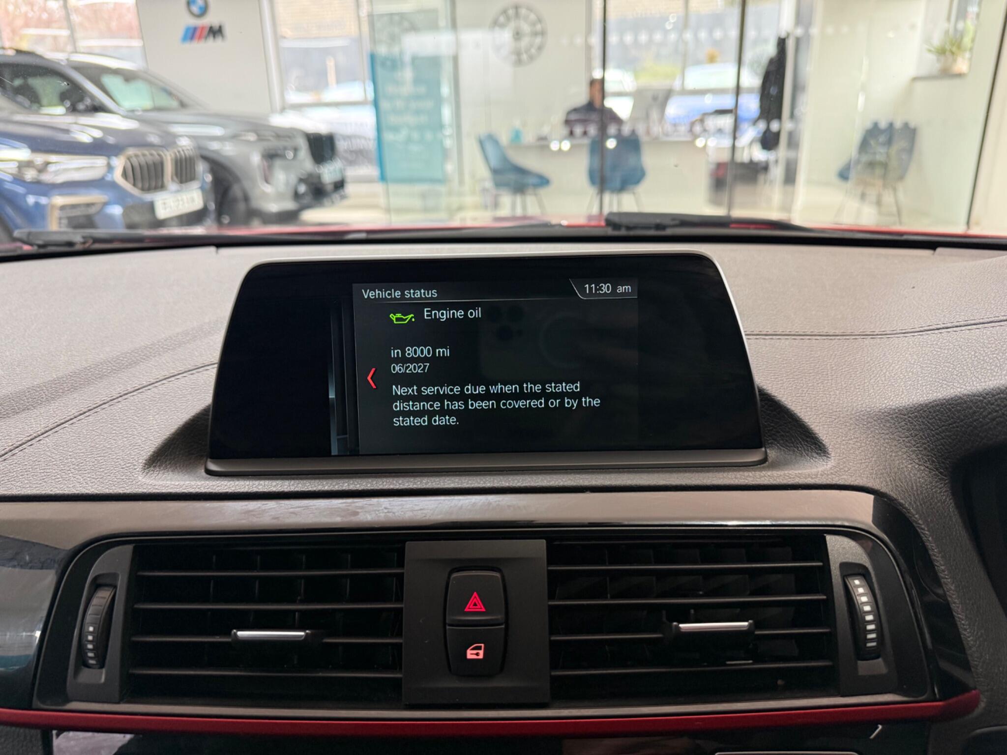 BMW 1 Series view 14