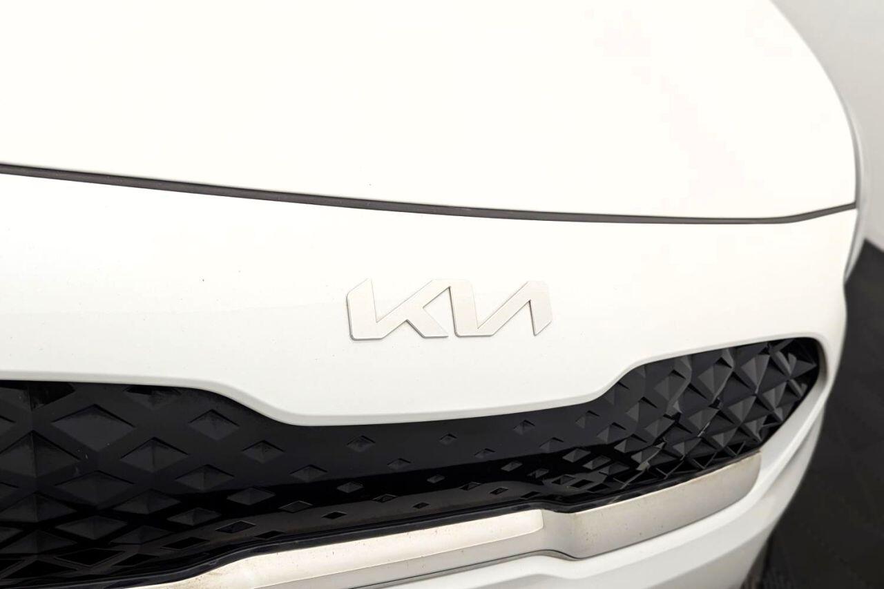 Kia Niro view 38