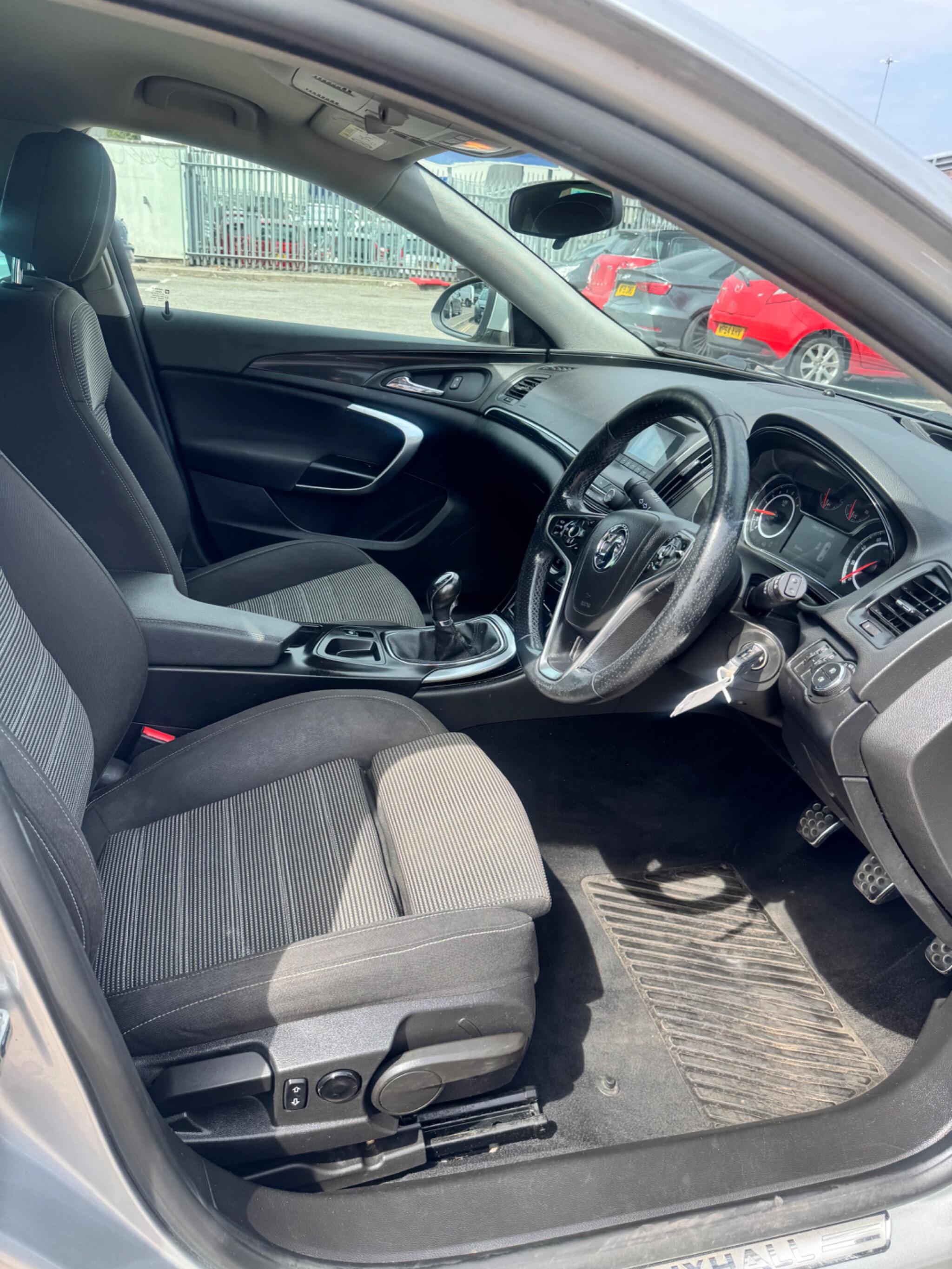 Vauxhall Insignia view 48