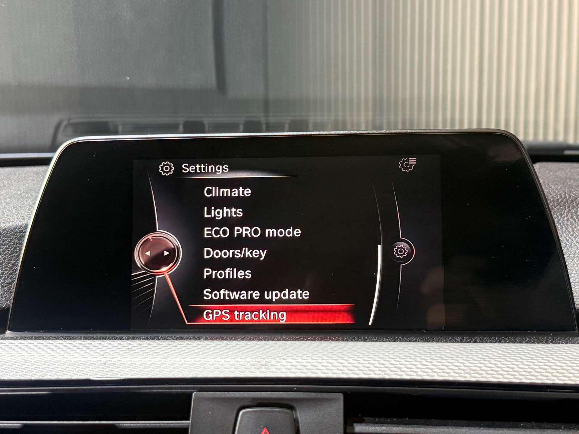 BMW 3 Series view 51
