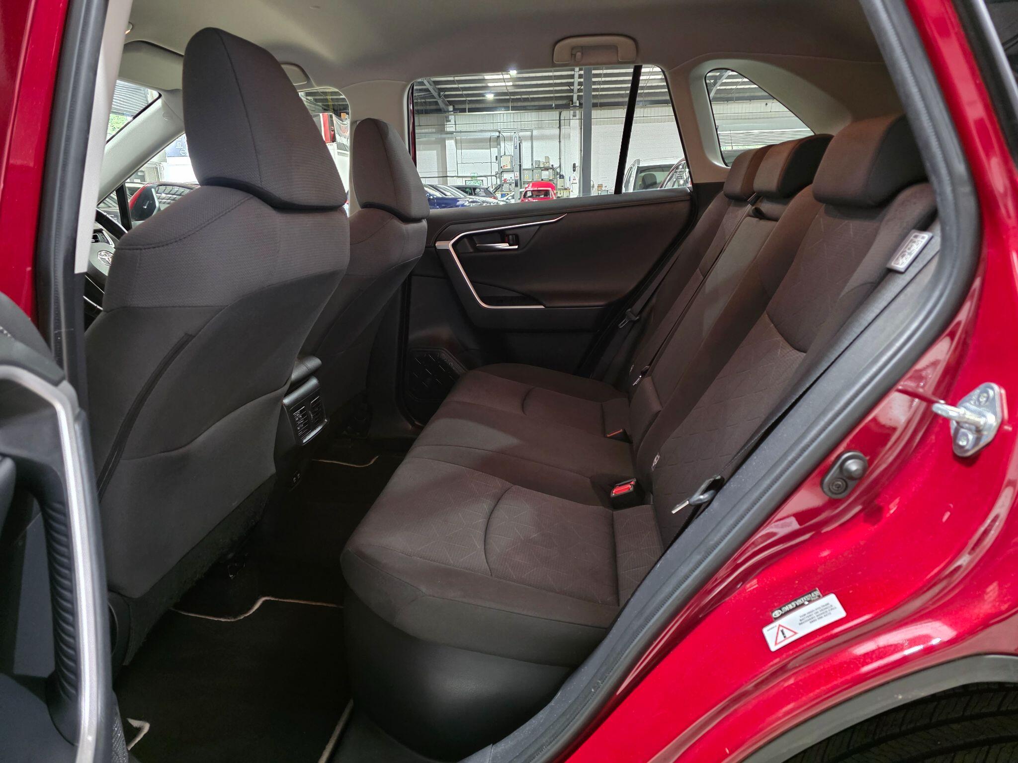 Toyota Rav4 view 23
