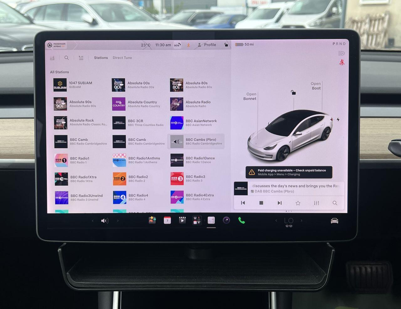 Tesla Model 3 view 34