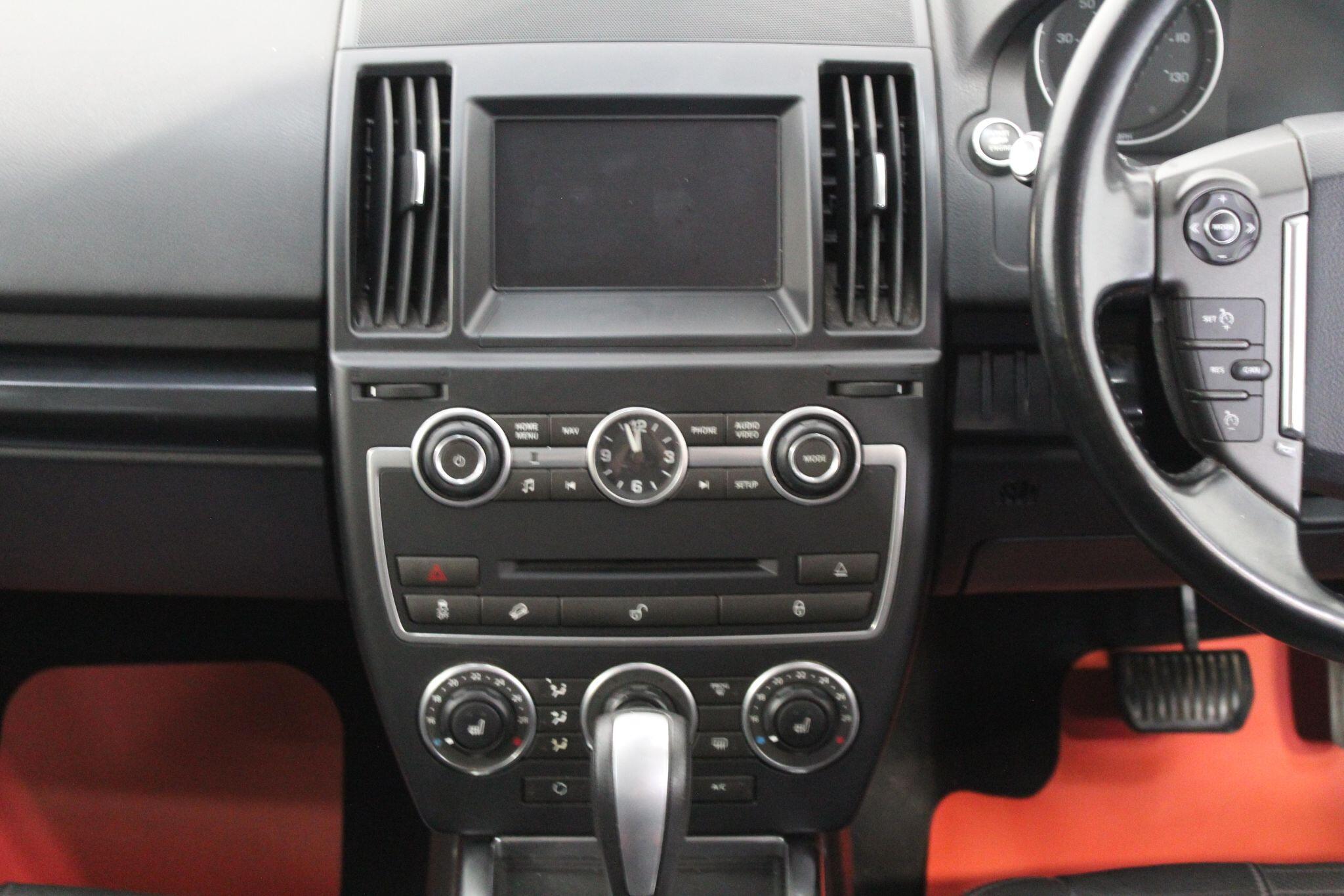 Land Rover Freelander view 32