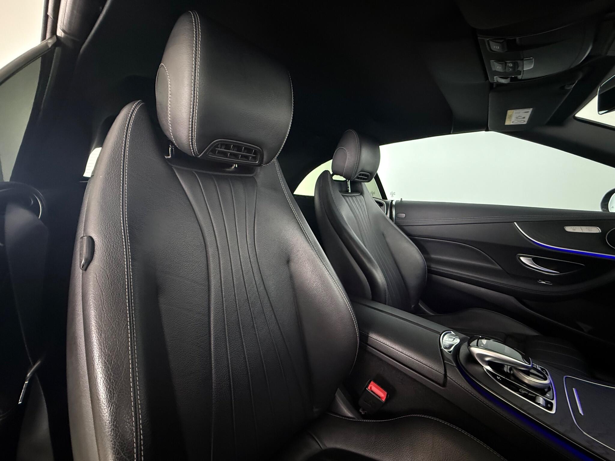 Mercedes-Benz E-Class view 30