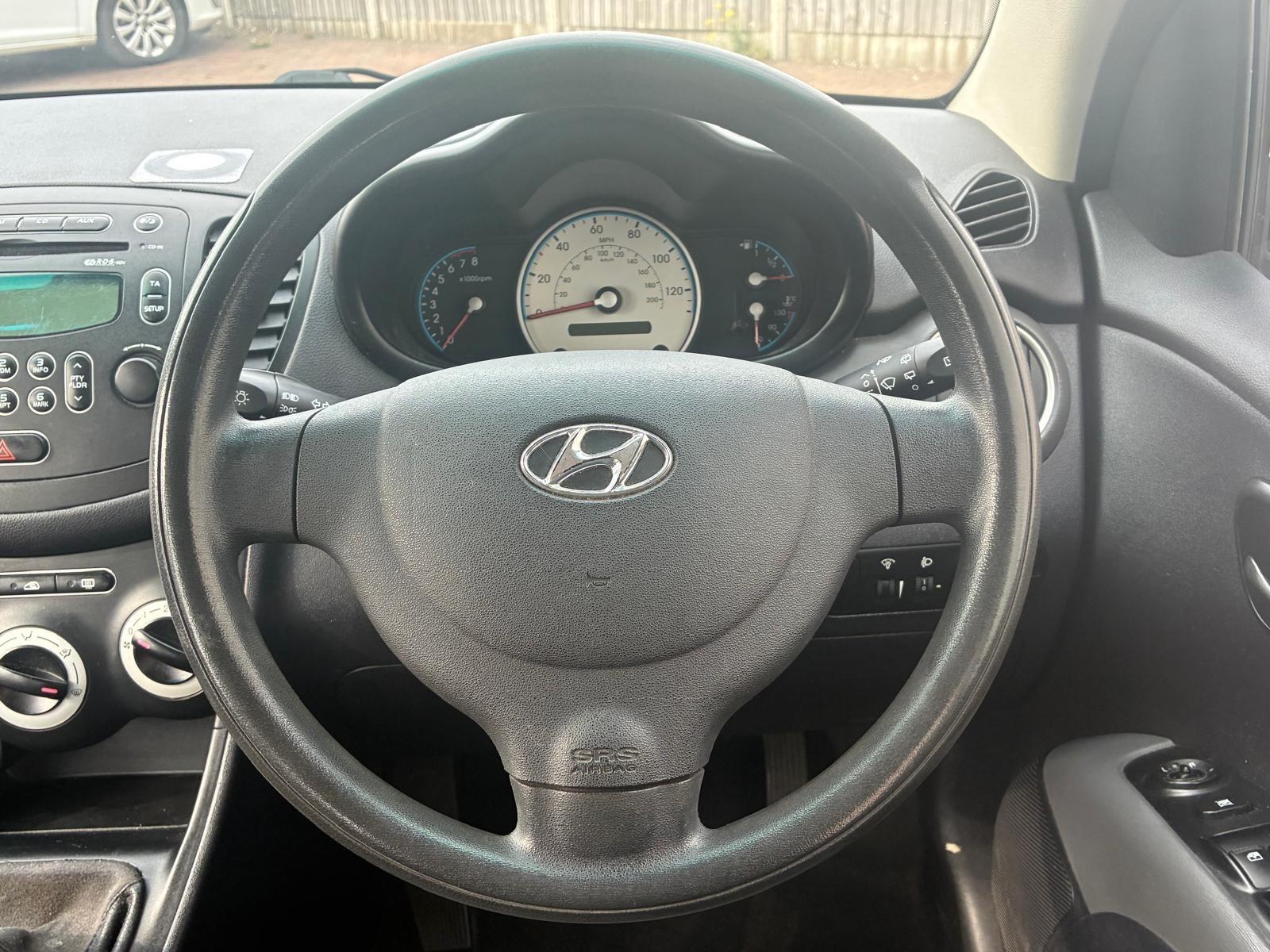 Hyundai i10 view 19