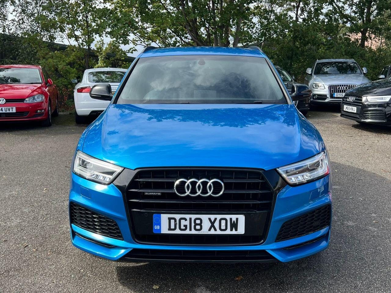 Audi Q3 view 10