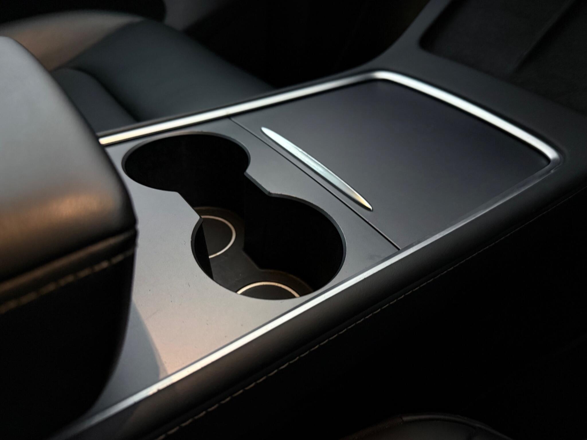 Tesla Model Y view 20