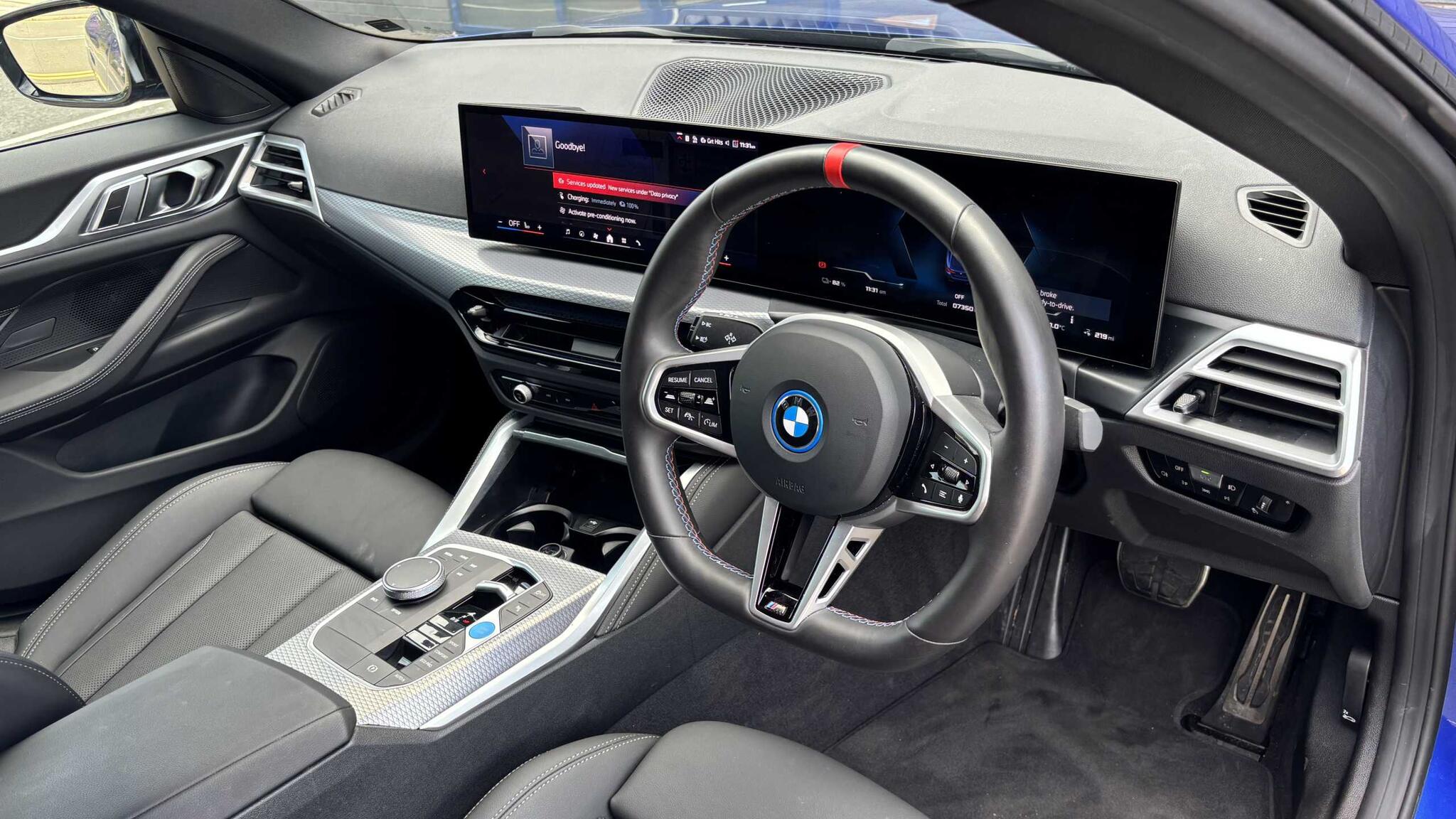 BMW i4 view 7
