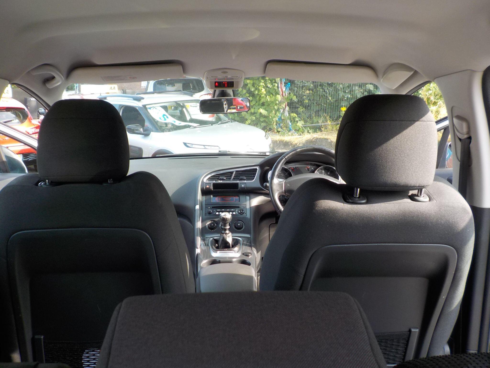 Peugeot 3008 1.6 HDi Active Euro 5 5dr