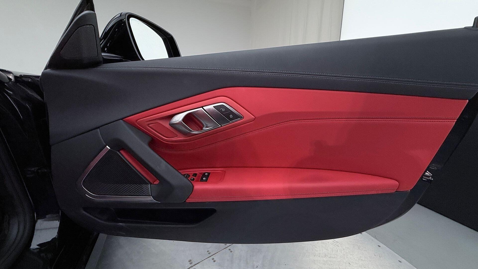 BMW Z4 view 21