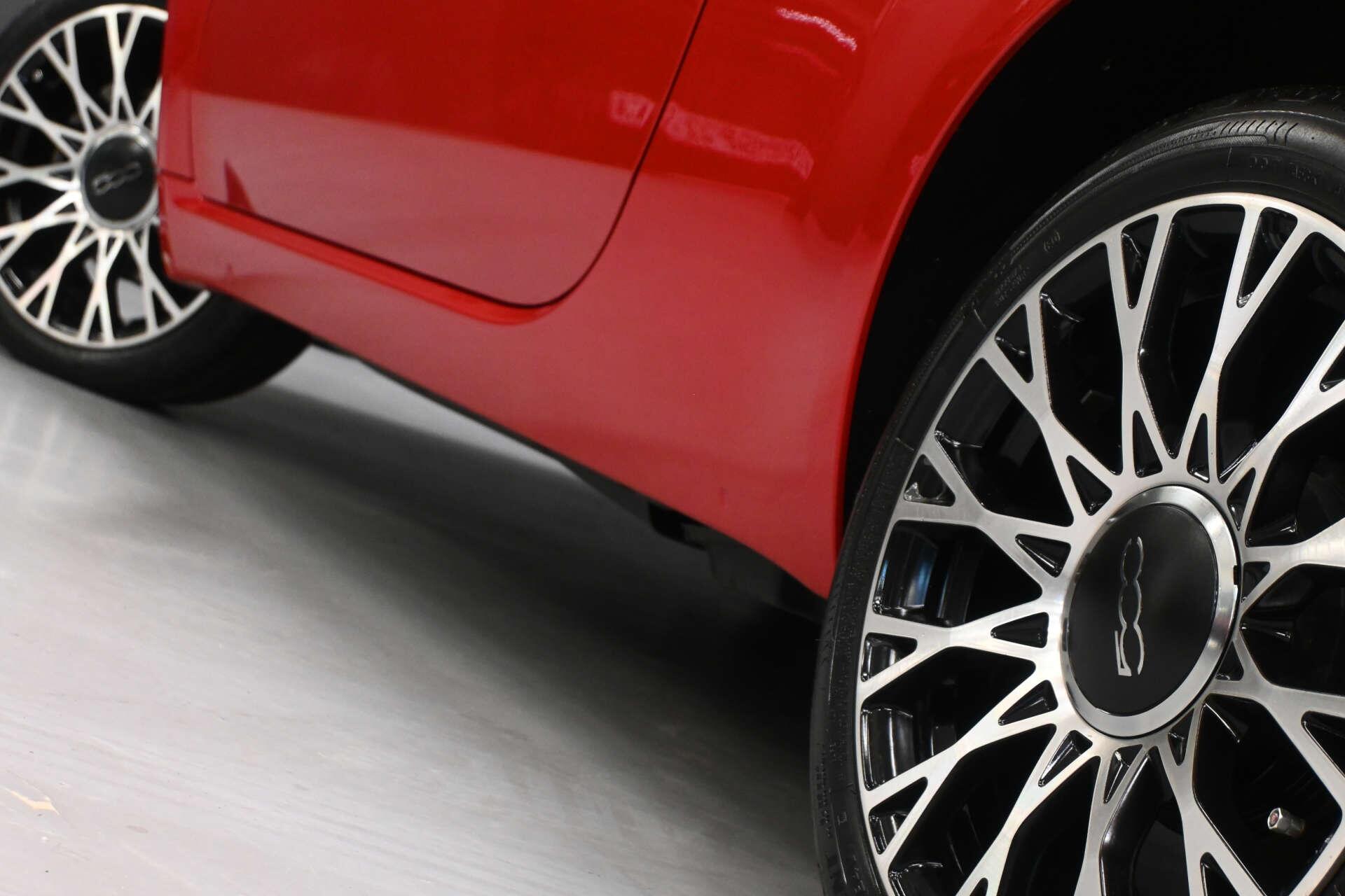 Fiat 500 view 23