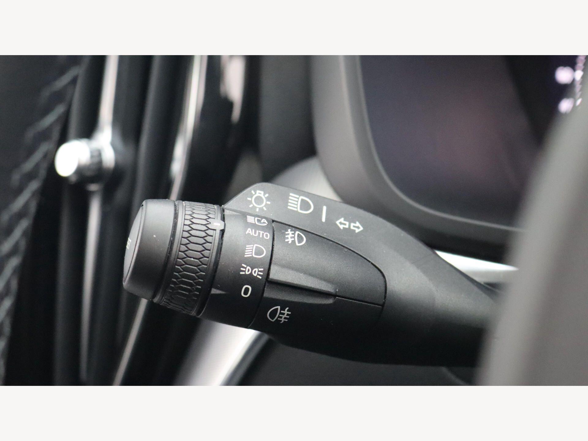Volvo XC60 view 21