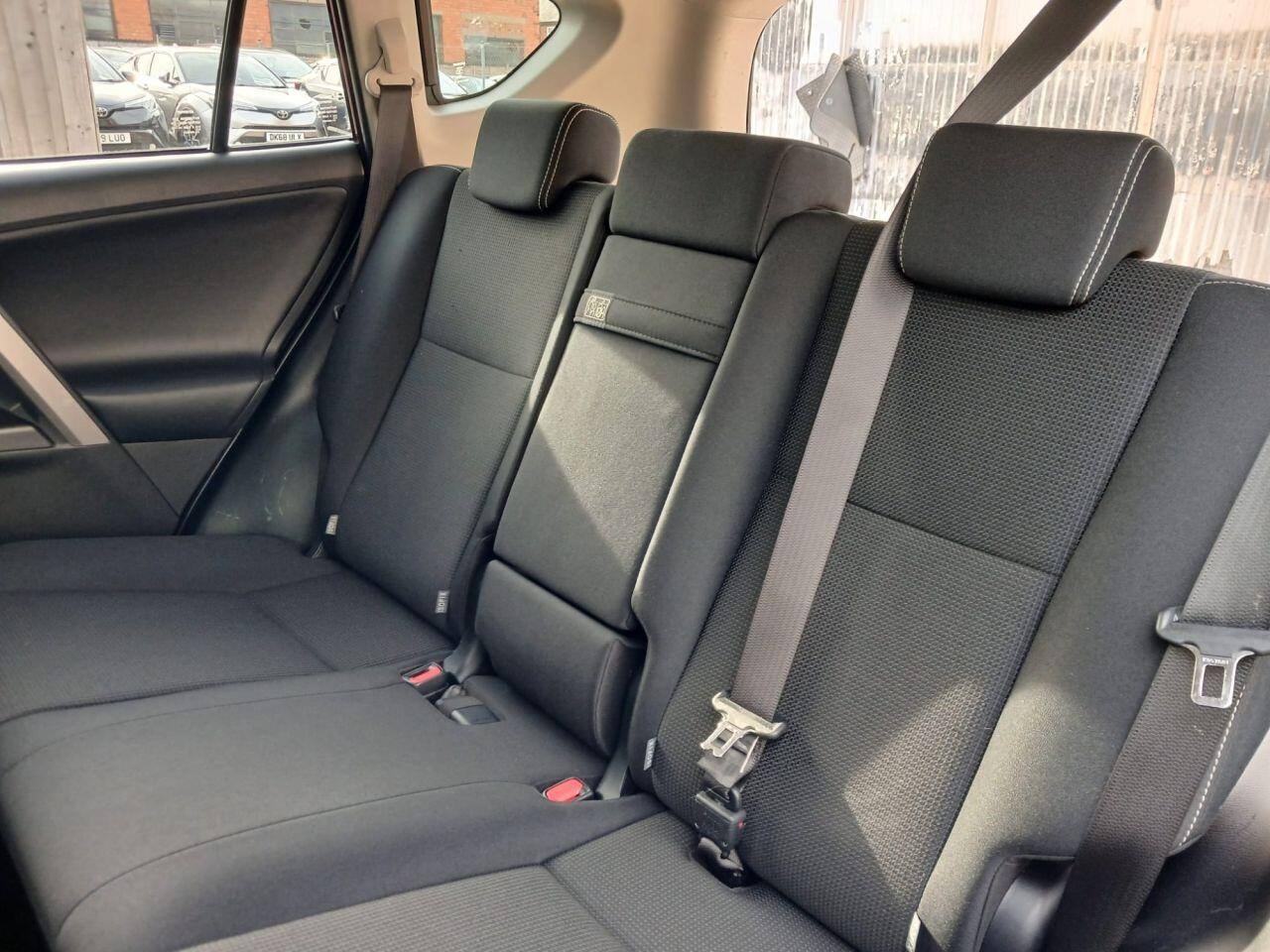 Toyota Rav4 view 33