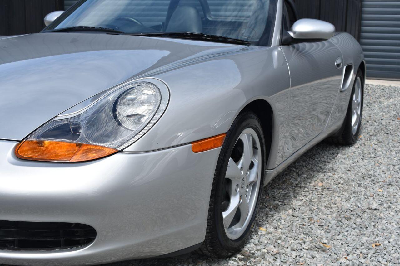 Porsche Boxster view 25