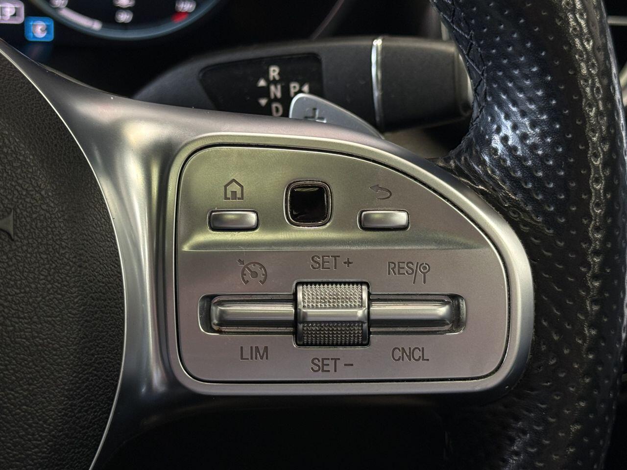 Mercedes-Benz C Class view 39