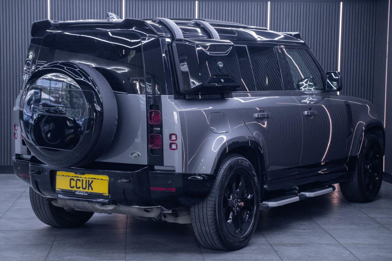 Land Rover Defender view 13