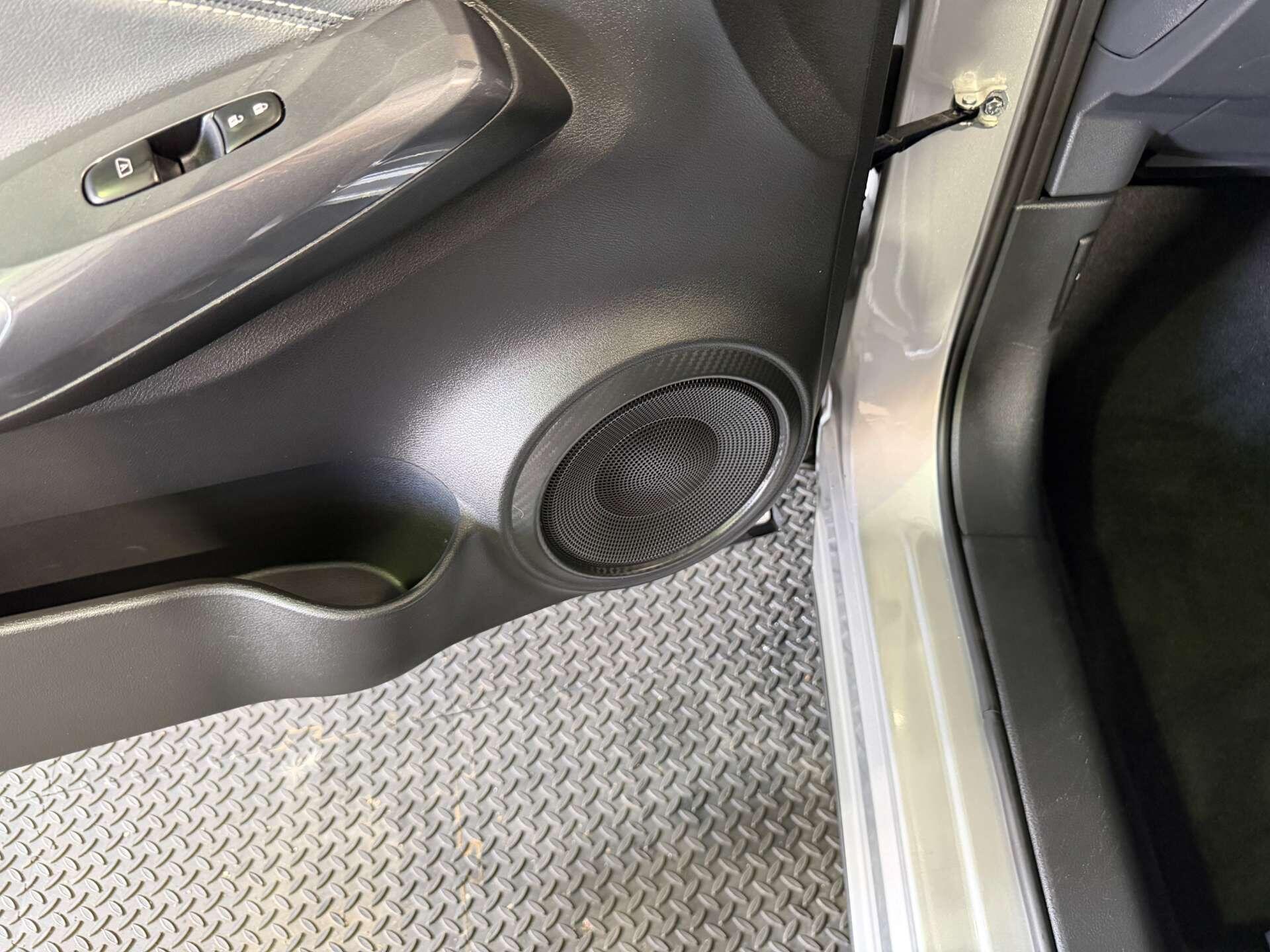 Nissan Juke view 60