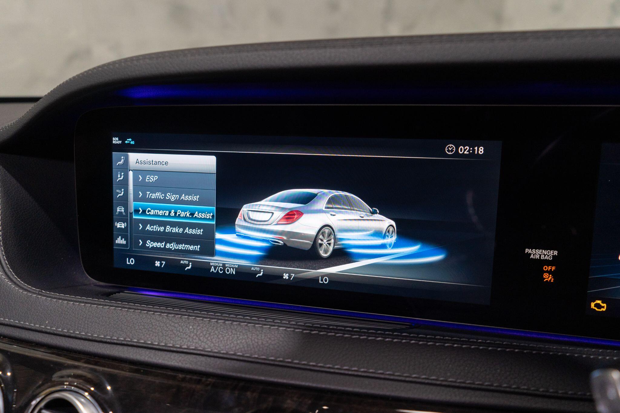 Mercedes-Benz S-Class view 28