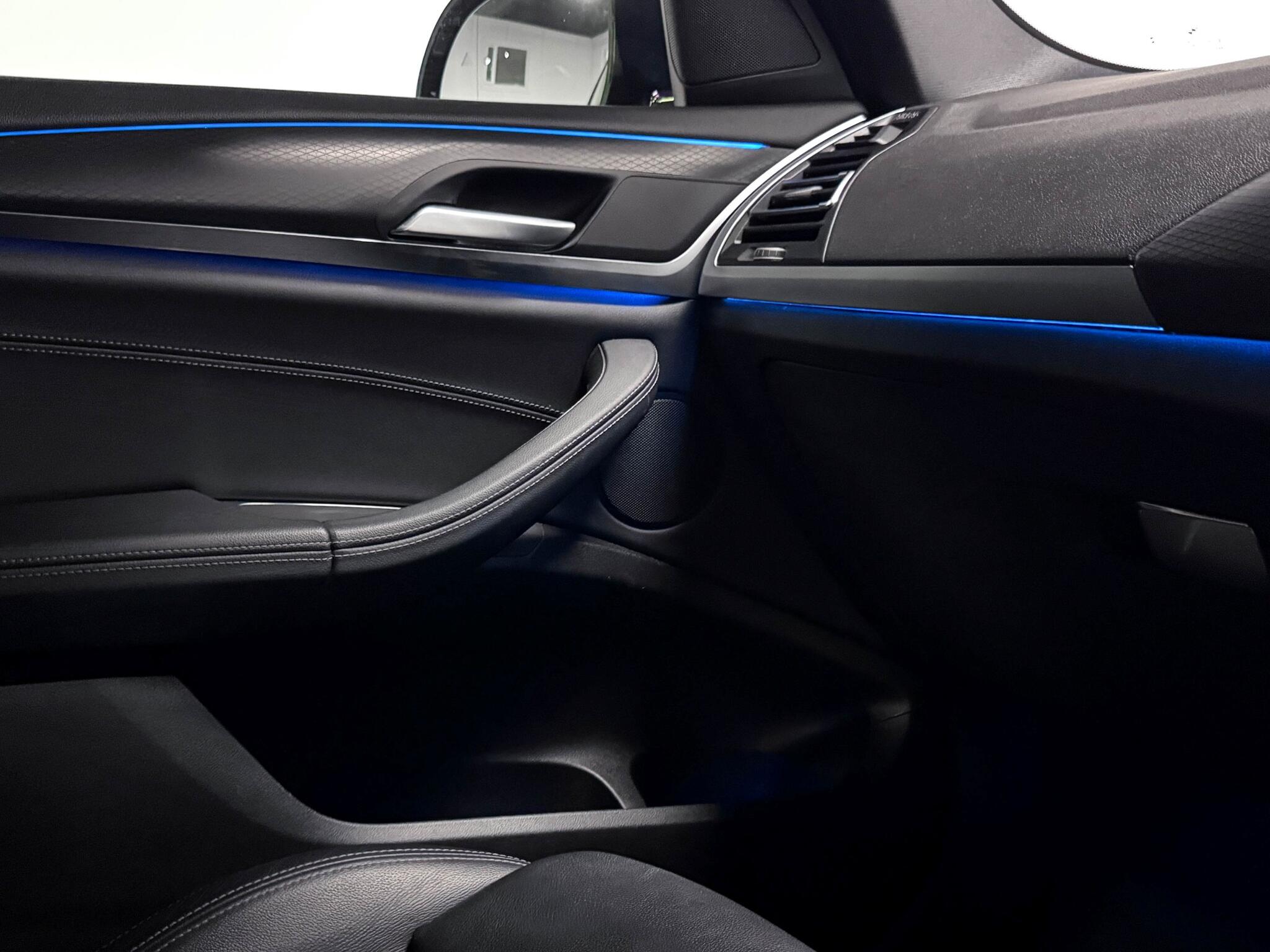 BMW X3 view 32