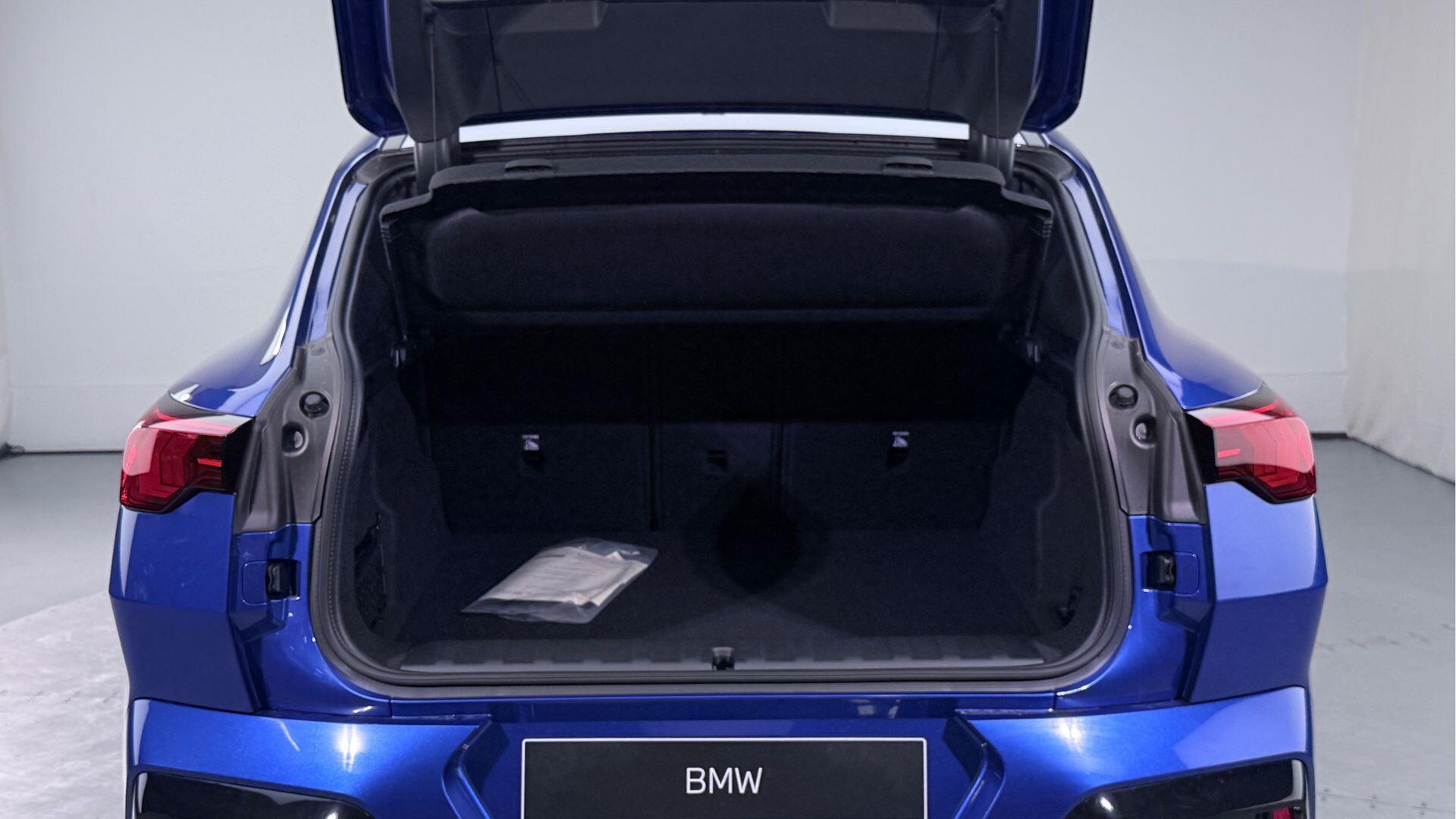BMW X2 view 13