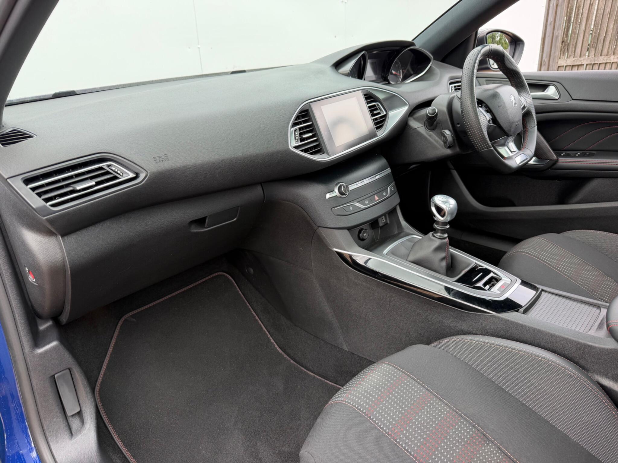 Peugeot 308 view 20