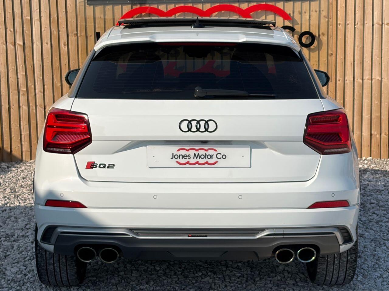 Audi SQ2 view 9