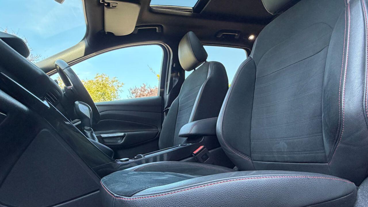 Ford Kuga view 9