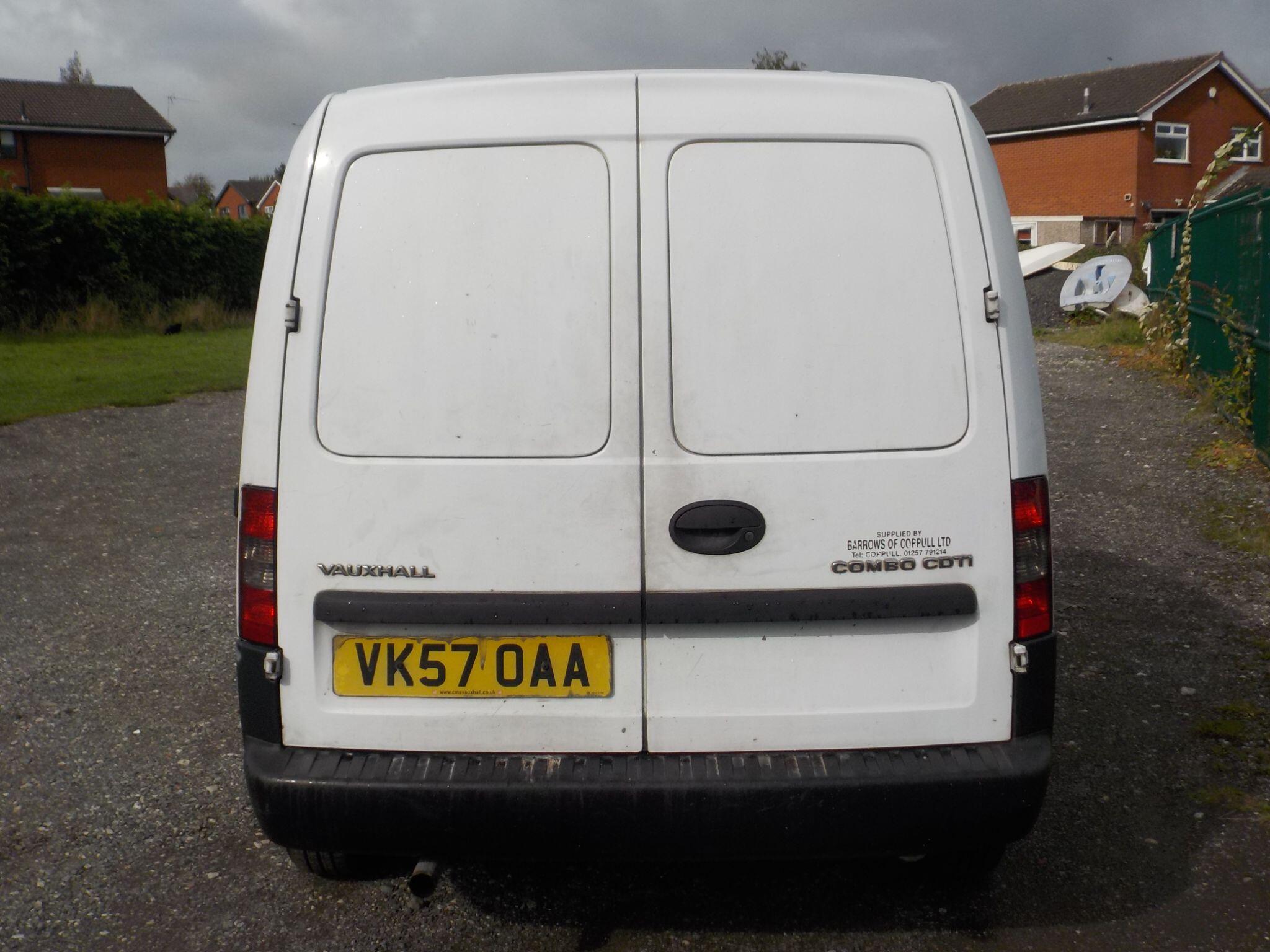 Vauxhall Combo 1.3 CDTi 1700 16v 3dr