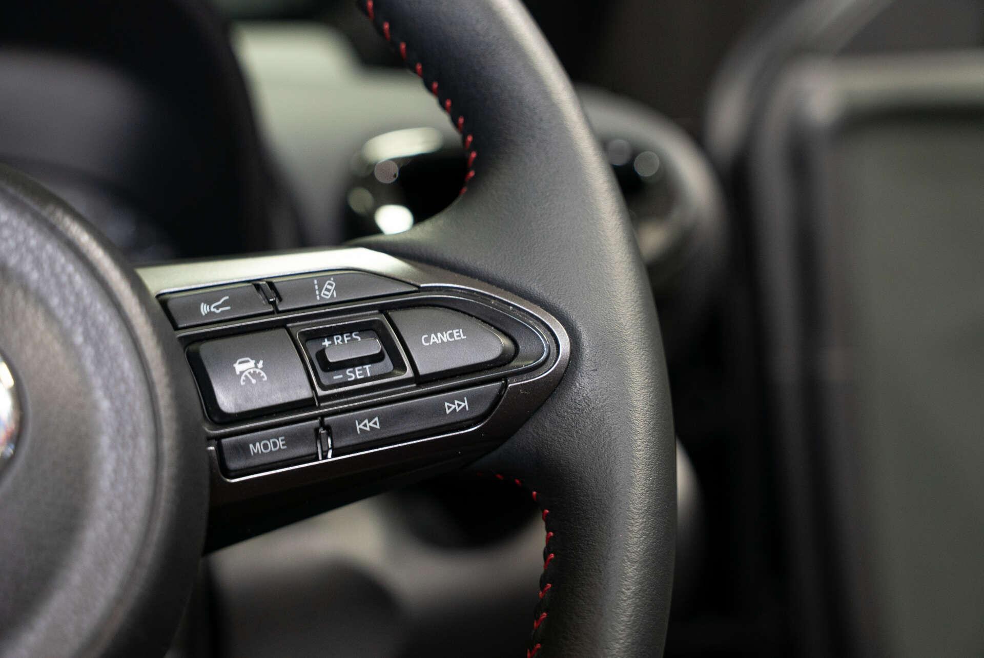 Toyota Yaris view 30