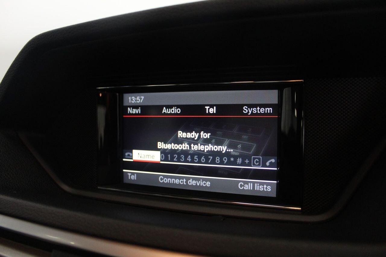 Mercedes-Benz E-Class view 37