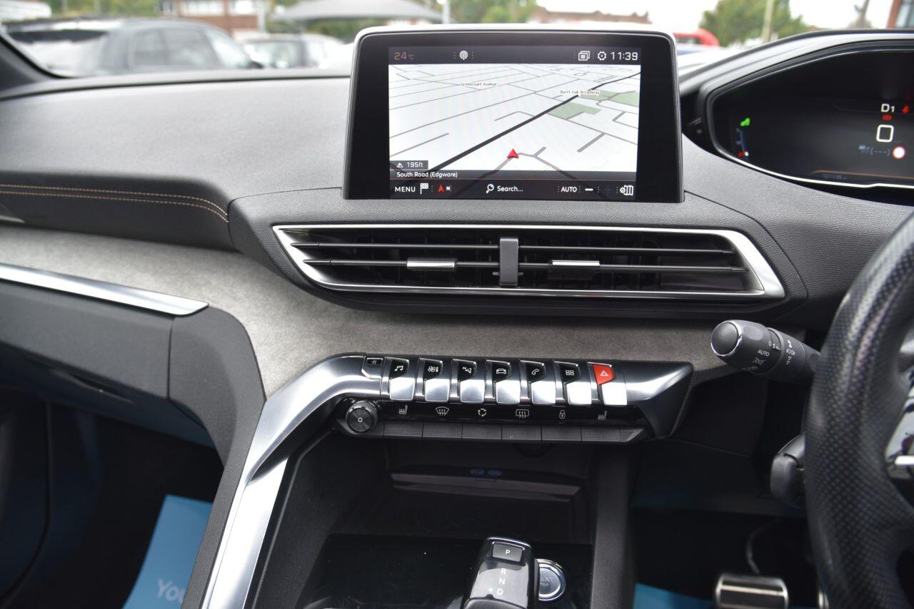 Peugeot 3008 view 32