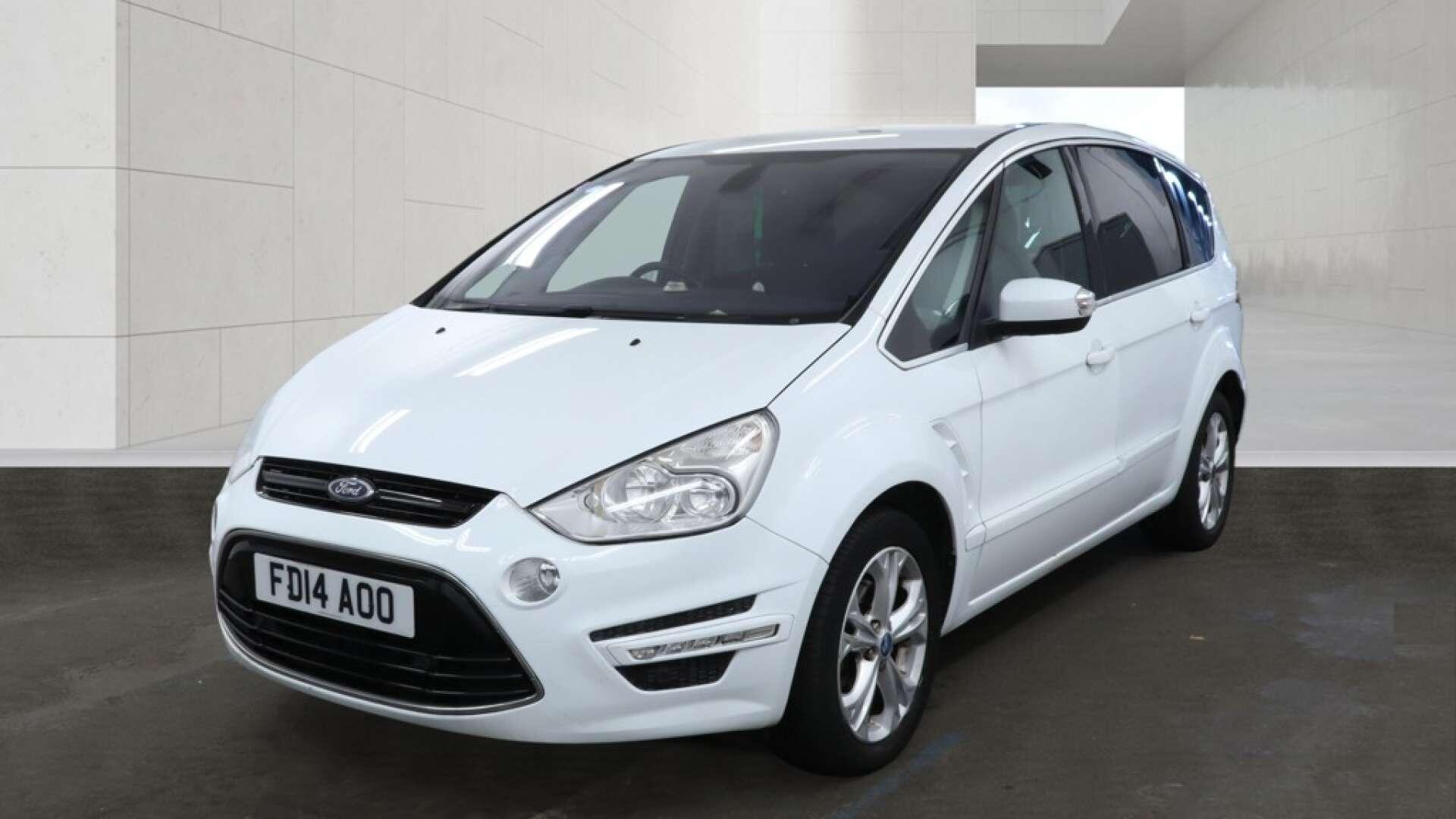 Ford S-Max view 8