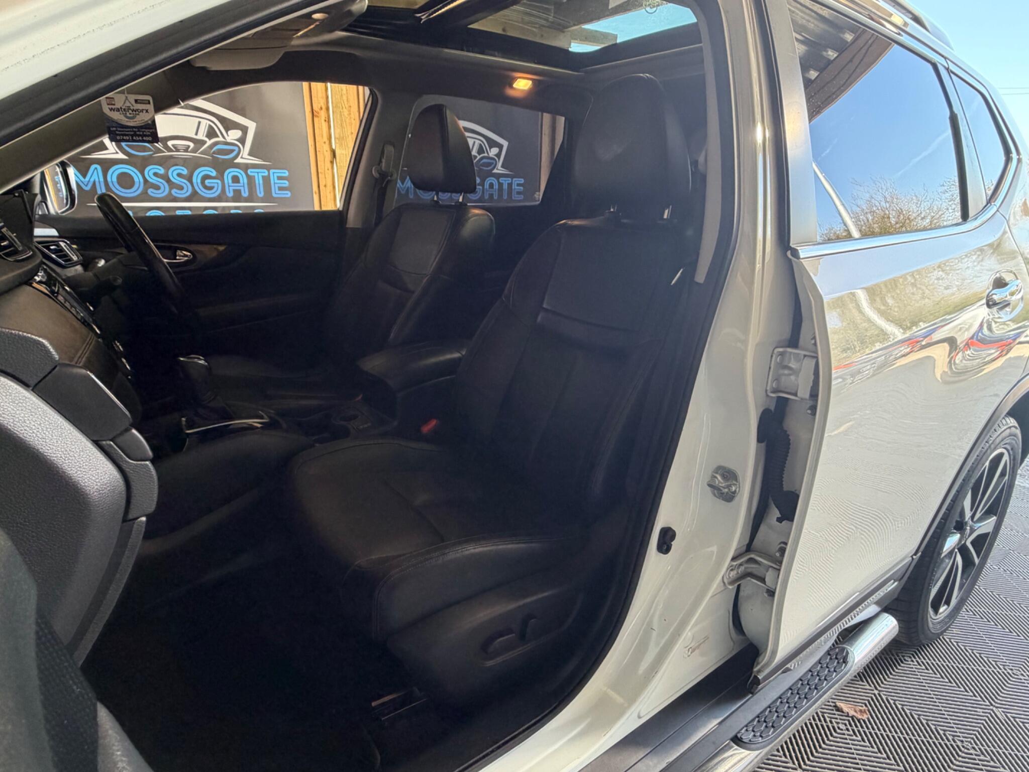 Nissan X-Trail view 17