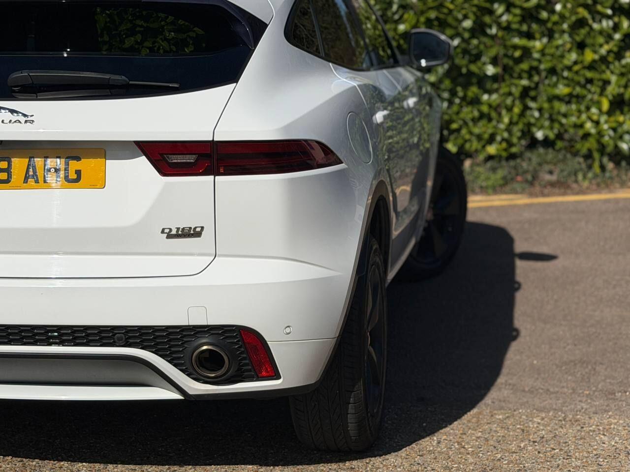 Jaguar E-Pace view 55