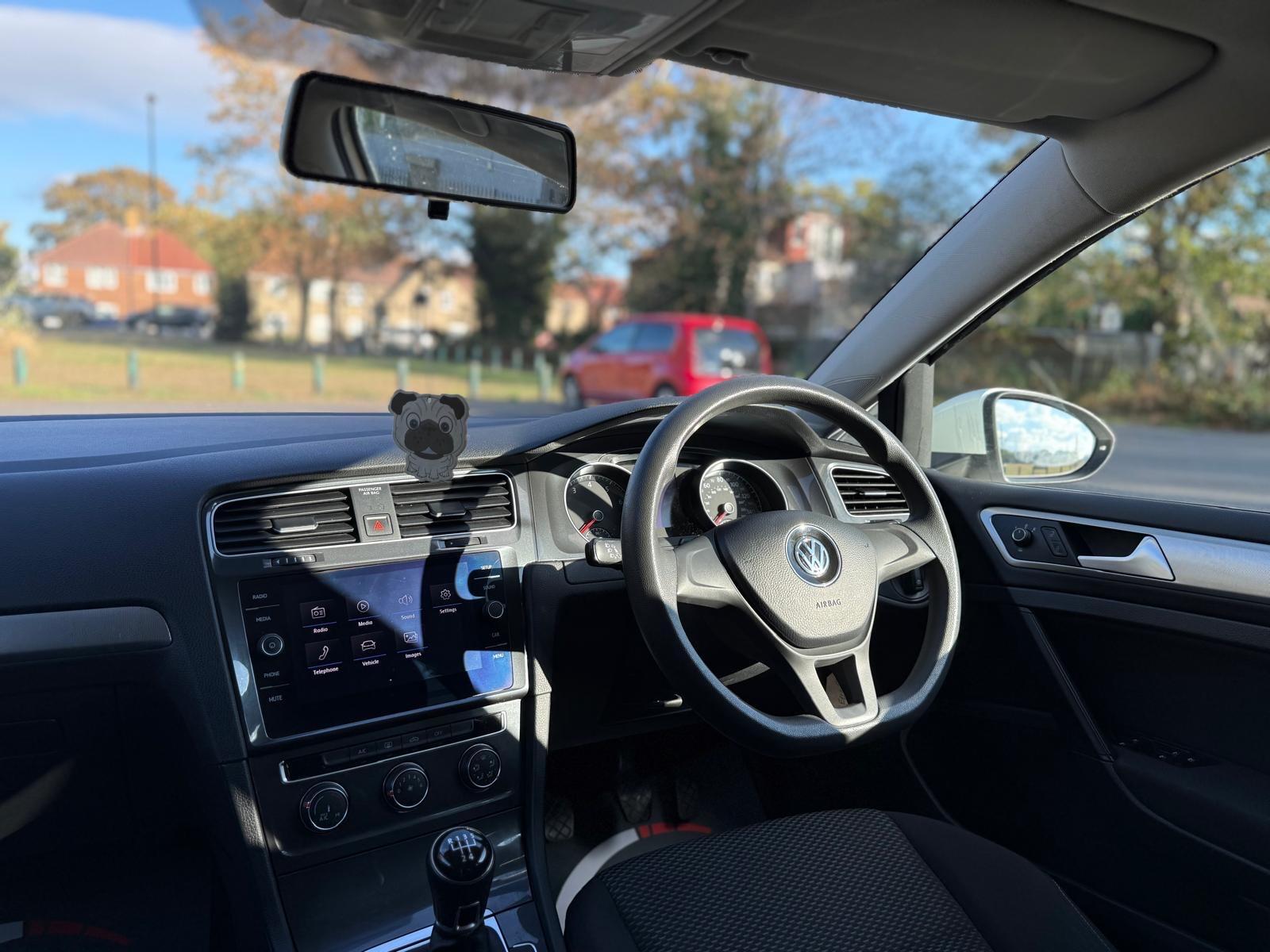 Volkswagen Golf view 22