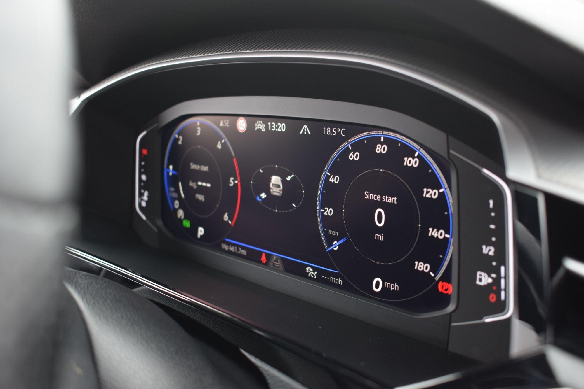 Volkswagen Arteon view 11