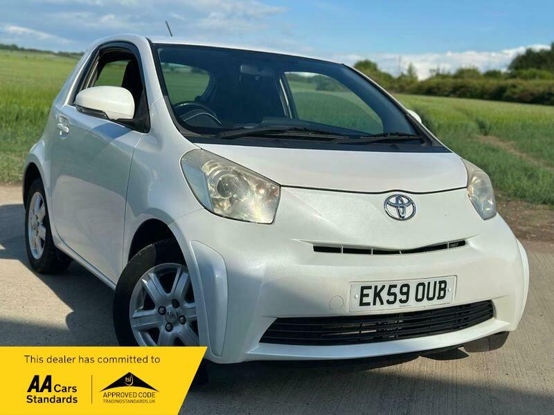 2009 Toyota iQ image 1