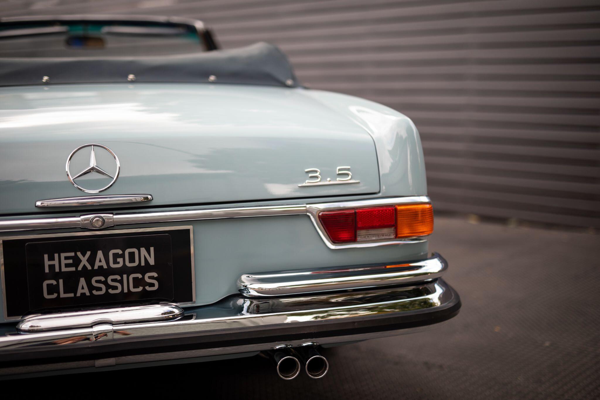 Mercedes-Benz 280 view 9