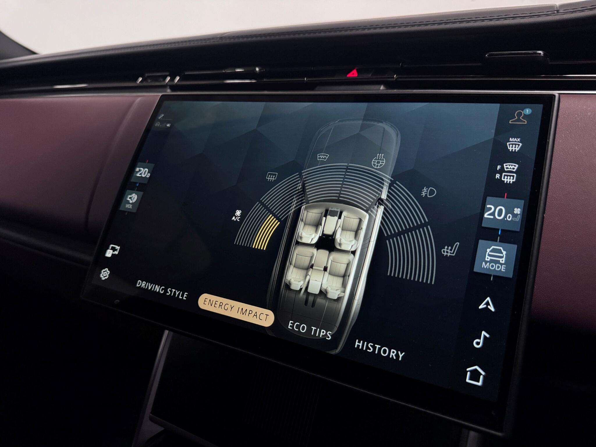 Land Rover Range Rover view 67