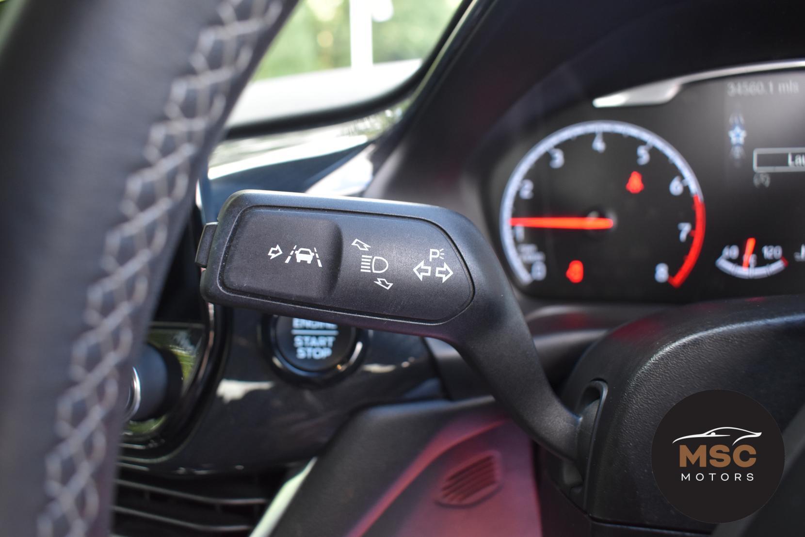 Ford Fiesta view 53